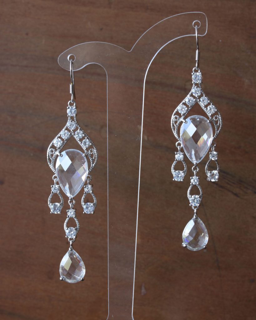 EA01-018 Morroccan chandeleir earrings