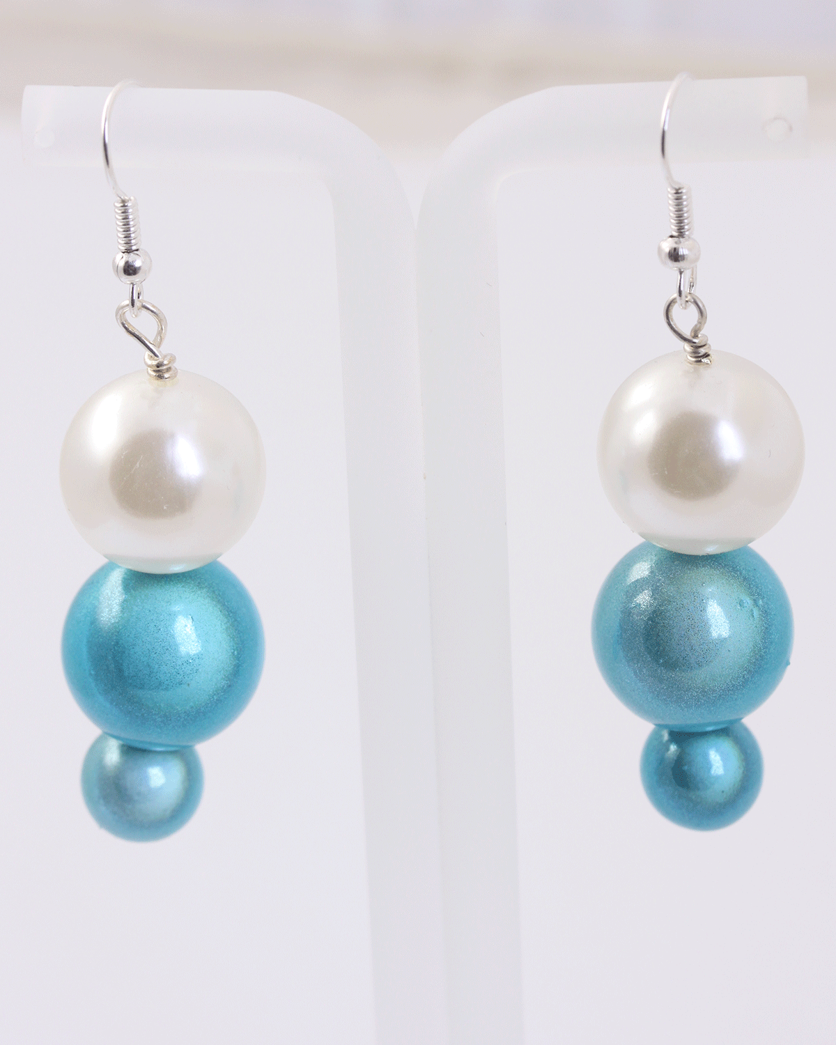 3 ball blue and pearl earrings