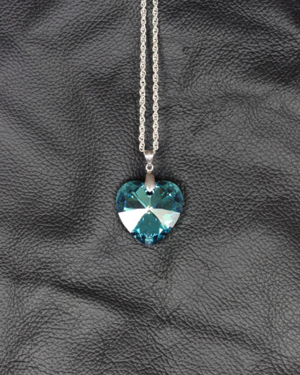 swarovski heart crystal Bermuda blue chain